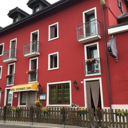 Albergo Ciori 阿西阿高 外观 照片