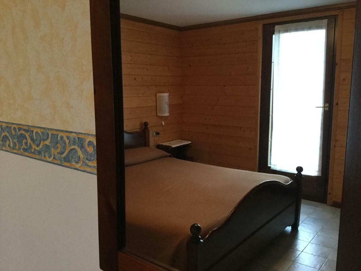 Albergo Ciori 阿西阿高 外观 照片