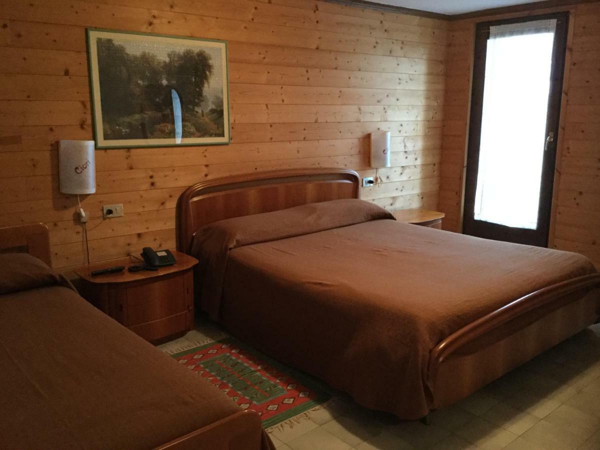 Albergo Ciori 阿西阿高 外观 照片